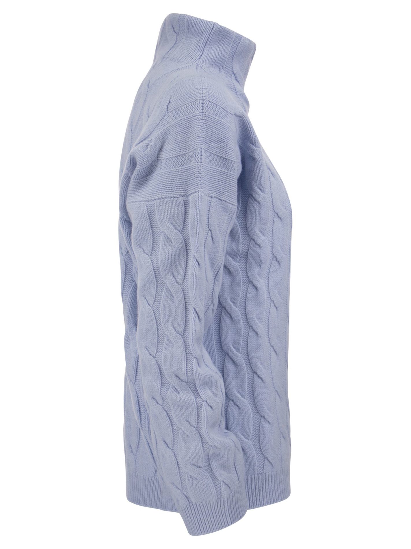 Maglia collo alto con trecce