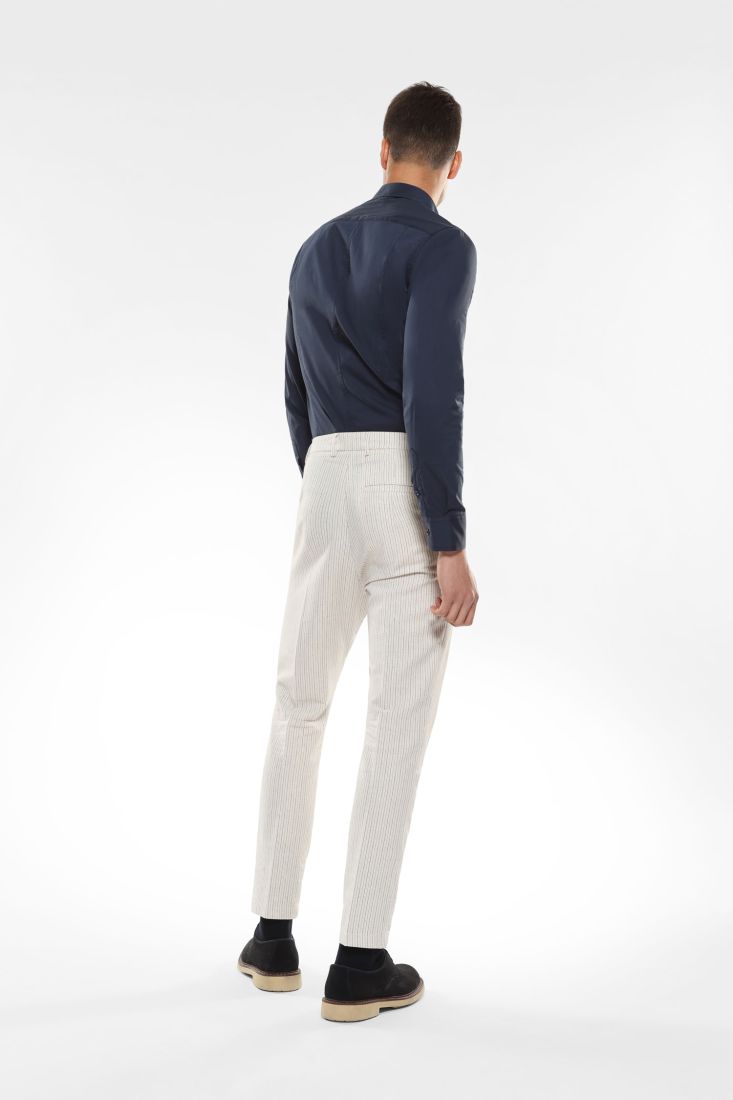 Pantaloni fantasia rigata con piega stirata